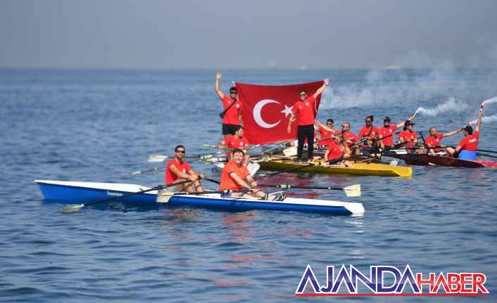 Maltepe sahilinde Bayram vardı