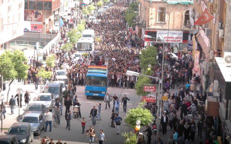 Kürkçü, YSK Kararı Hukuki Değil Politiktir