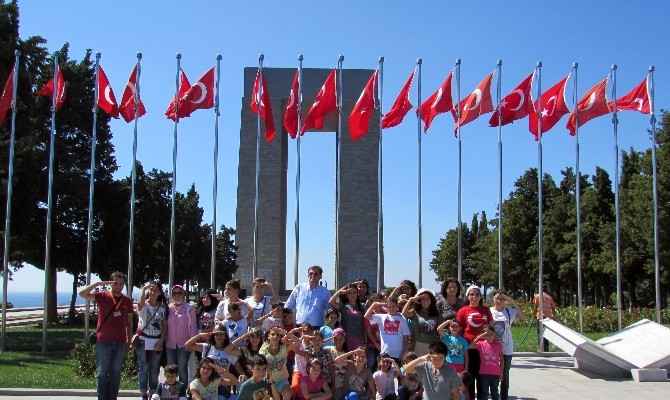 Yetiştirme Yurdundaki Çocuklar Çanakkale’yi Gezdi